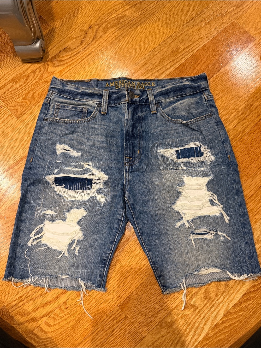 American eagle men’s shorts
